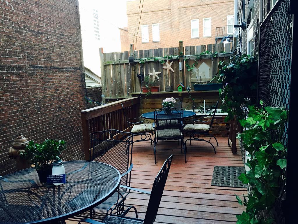 Hi - Baltimore Hostel Mount Vernon Exterior photo